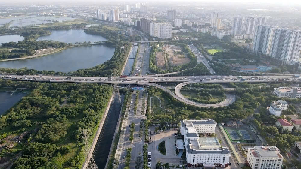 Khu Nam Hà Nội nằm ở vị trí cửa ngõ chiến lược, hội tụ các đầu mối giao thông quốc gia.