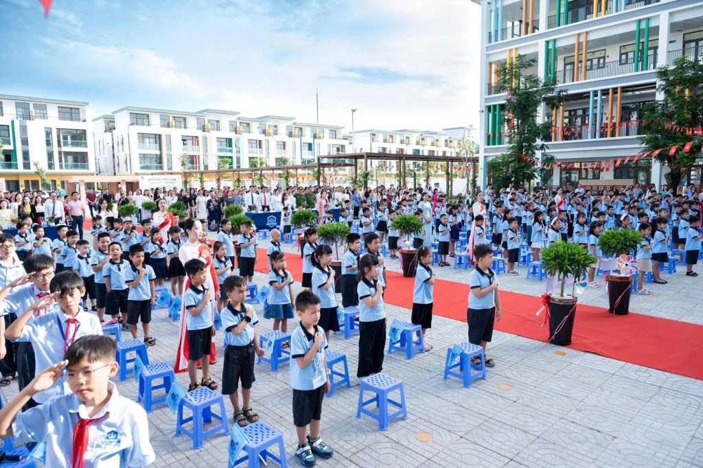 khai-giang-meyschool-4